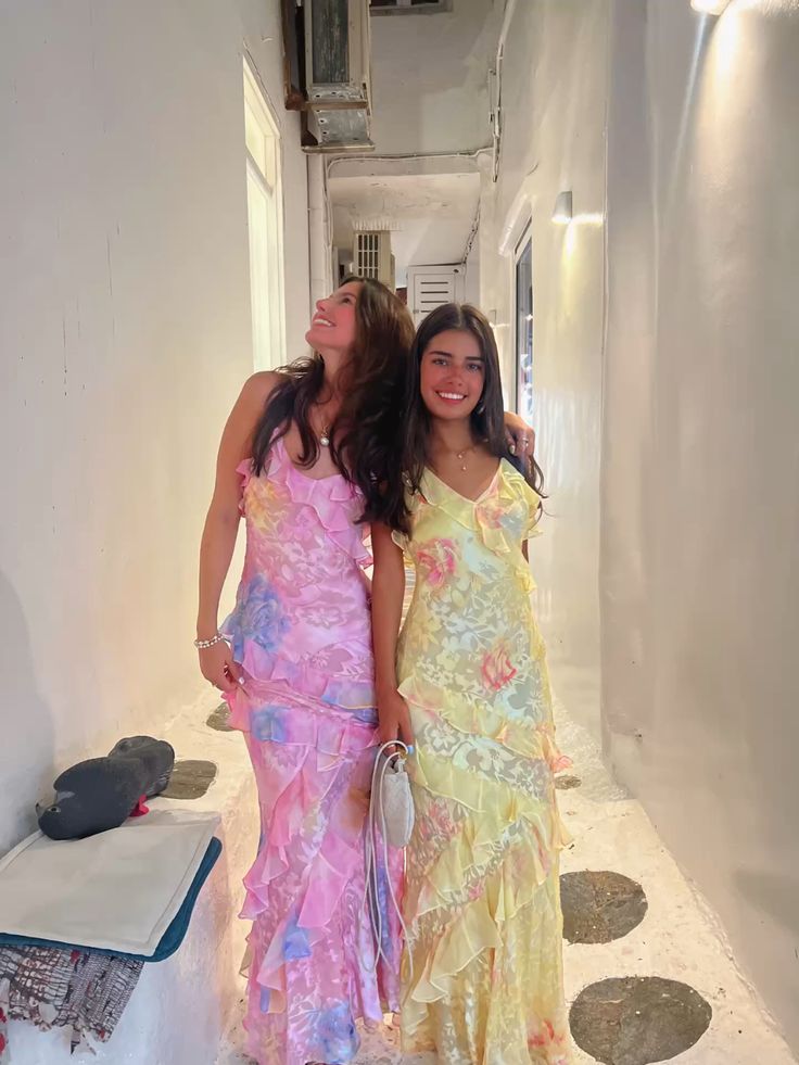 Cassidy | Jolie robe à ruchés